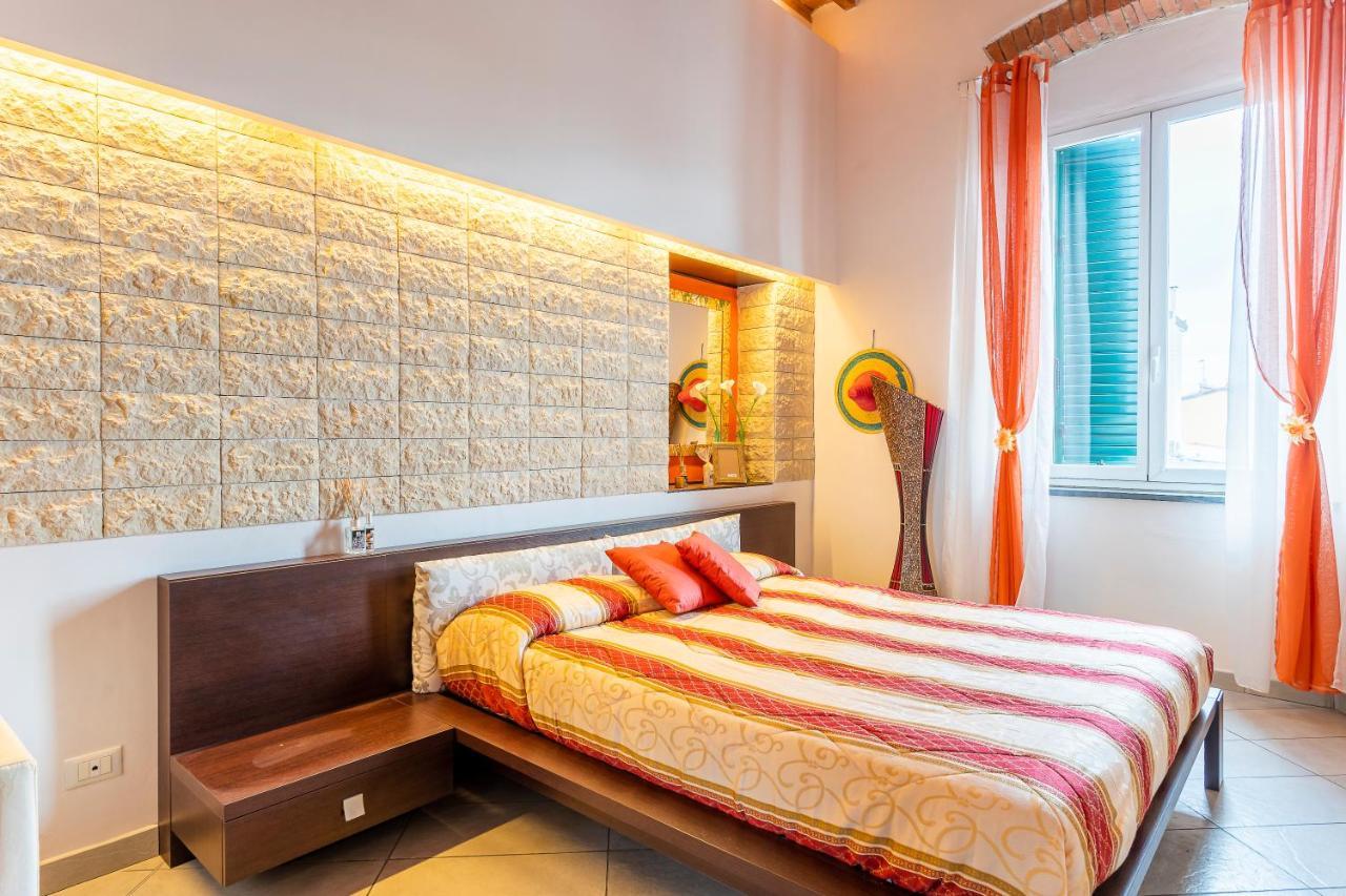 Piazza Sforzini Cozy Apartment Near The Sea! リヴォルノ エクステリア 写真